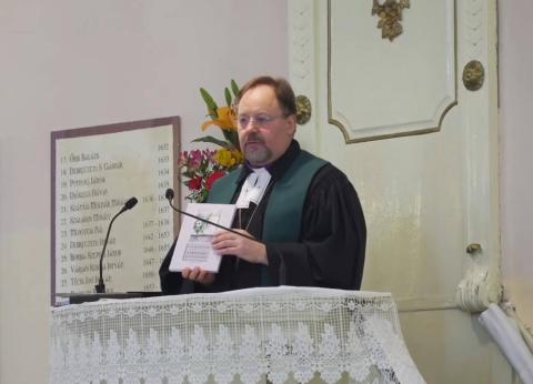 Ünnepi istentisztelet és könyvbemutató Nagyvárad-Olasziban