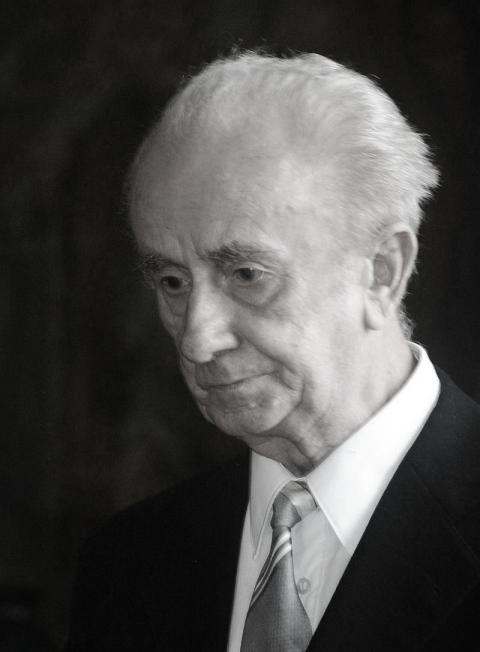 Elhunyt Kozma Zsolt